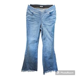 MJeans True Frayed Bell Bottoms Size Medium